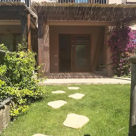 House With Private Garden *